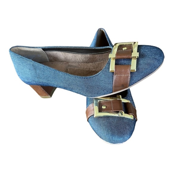 Aerosoles Size 6.5 Pump Heel Blue Fabric M Width Sketchpad - Picture 1 of 9
